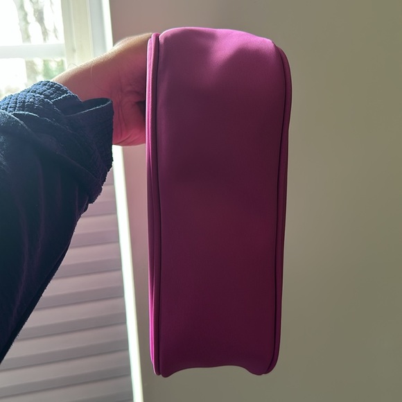 Fuchsia Brandon Blackwood - Syl Bag in Fuchsia - Picture 4 of 8